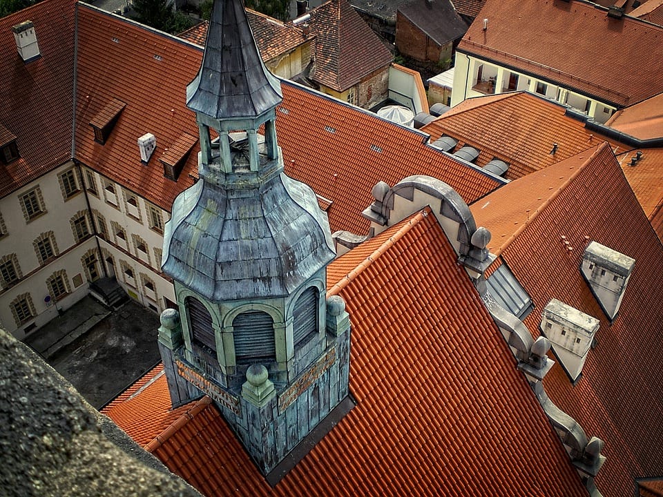 Questions to ask when hiring a roofing company